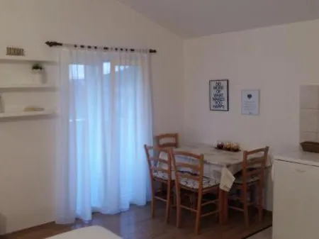 Lana Apartamento *